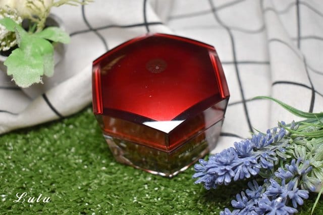 大研生醫 夢幻肌萃彈力活妍全能乳霜。玻尿酸胜肽 x 燕窩胜肽，緊緻肌膚。雪絨花修護舒緩。高CP值頂級修護乳霜推薦