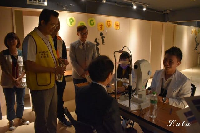 108年度公益視力篩檢活動。照護弱勢團體視力檢測及宣導視力保健知識。主辦單位：愛妮雅化妝品、台北家扶中心、國際獅子會300A2區、LCIF 基金會、風向球、獅子說故事、台北市南區獅子會