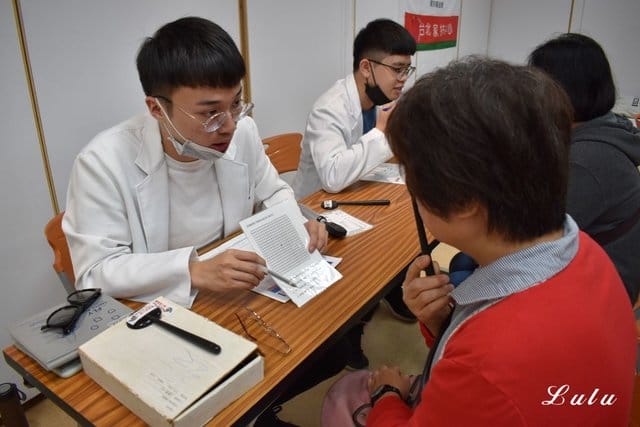 108年度公益視力篩檢活動。照護弱勢團體視力檢測及宣導視力保健知識。主辦單位：愛妮雅化妝品、台北家扶中心、國際獅子會300A2區、LCIF 基金會、風向球、獅子說故事、台北市南區獅子會