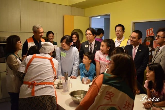 108年度公益視力篩檢活動。照護弱勢團體視力檢測及宣導視力保健知識。主辦單位：愛妮雅化妝品、台北家扶中心、國際獅子會300A2區、LCIF 基金會、風向球、獅子說故事、台北市南區獅子會