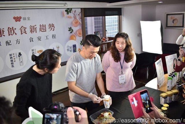 味全簡單配方_林鳳營鮮奶優格。鮮奶優格DIY體驗互動會。健康飲食新趨勢，自製優格食譜，好Easy！！！