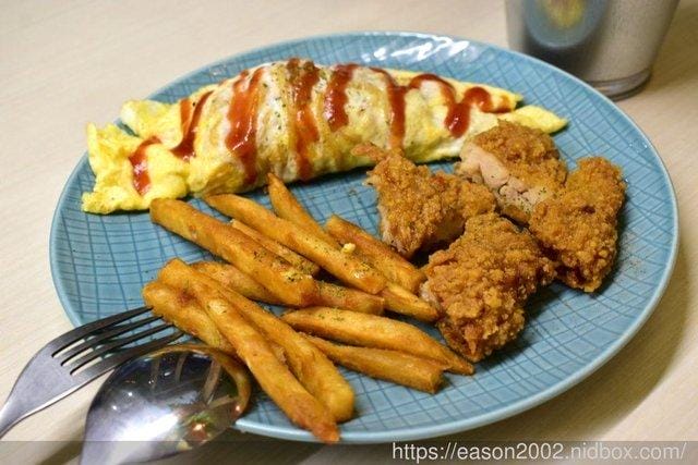 西門早午餐。Dejia得嘉野餐廚房。西門在地深耕20年的老店，重新改造，新食尚概念。食材新鮮嚴選，獨特手作沾醬，讓人回味無窮