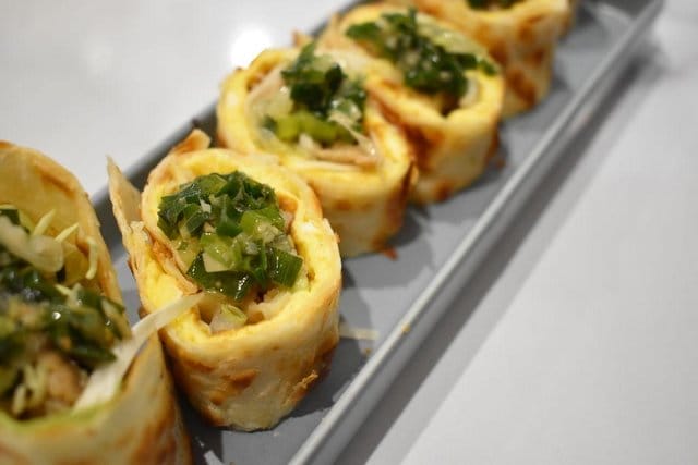 蘆洲早午餐。#丄青初食。享受文青風的悠閒早午餐時光。蔥鹽燒肉蛋餅/花生油條/法式金磚/黑糖牛奶/摩卡咖啡/山姆大叔豬事大吉