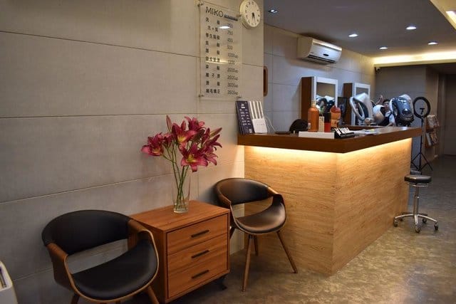 Miko Hair Design 新板店。板橋染髮/板橋護髮/板橋燙髮推薦。特別推薦專業用心的店長 #郁潔。年前變髮造型推薦