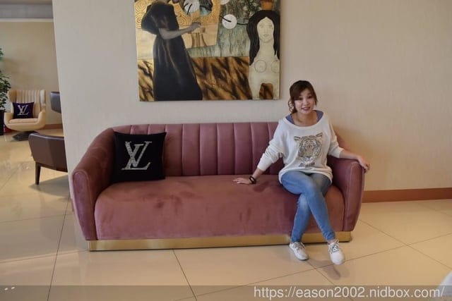 泰山家具推薦。巴洛克家具館。TOV進口家具。進口沙發。巴洛克藝術美學提升生活品質，讓精緻細膩的工藝雕刻技術與精心的室內設計做完美結合。將傢俱提升至工藝品的藝術境界
