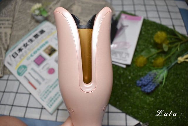 【Mita米塔電器】自動玫瑰捲髮器(MT-C100)。操作簡單又快速，專for懶人捲髮棒。雙層防燙。手殘必備捲髮工具