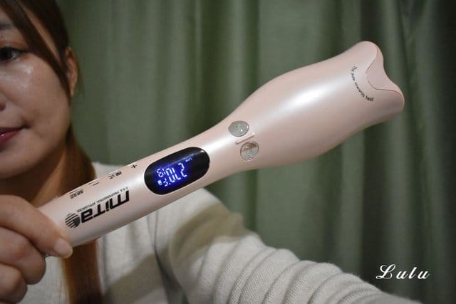【Mita米塔電器】自動玫瑰捲髮器(MT-C100)。操作簡單又快速，專for懶人捲髮棒。雙層防燙。手殘必備捲髮工具