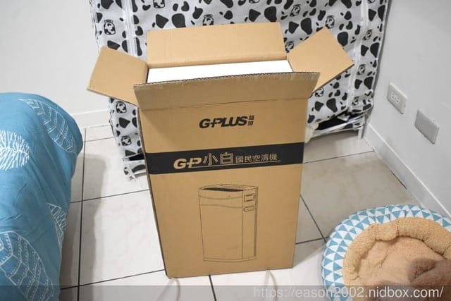 （文末優惠）維護居家生活空氣品質的好幫手。GPLUS積加 國民空氣清淨機。HEPA多重高效濾網，過濾PH2.5、除菌、除臭、除甲醛。操作簡單，防兒童誤觸鎖定裝置。附遙控器，遠端操控，超便利