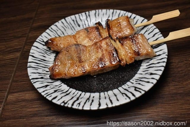 萬華居酒屋。#喜舍居酒屋。結合現代與懷舊日式風格的裝置藝術。食材新鮮嚴選，創意日式料理推薦