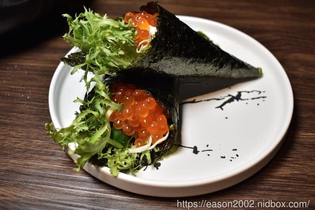 萬華居酒屋。#喜舍居酒屋。結合現代與懷舊日式風格的裝置藝術。食材新鮮嚴選，創意日式料理推薦