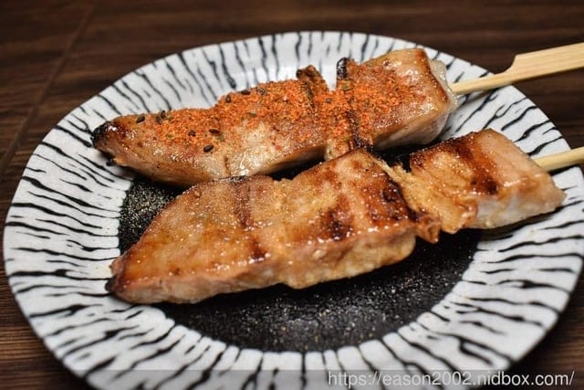 萬華居酒屋。#喜舍居酒屋。結合現代與懷舊日式風格的裝置藝術。食材新鮮嚴選，創意日式料理推薦