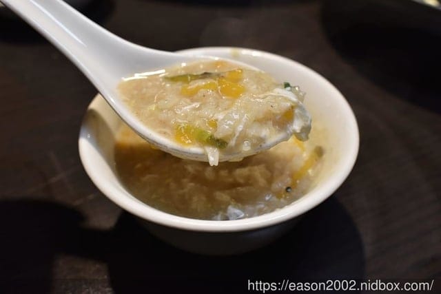 新北美食推薦。#蒸翻天蒸氣火鍋。蒸翻天 海鮮蒸氣塔（林口店）。真正饕客才懂得美味。用蒸的才能吃到海鮮的原始鮮甜滋味。霸氣的生猛海鮮94狂。海鮮塔後的精緻鍋物與黃金干貝粥，讓人意猶未盡