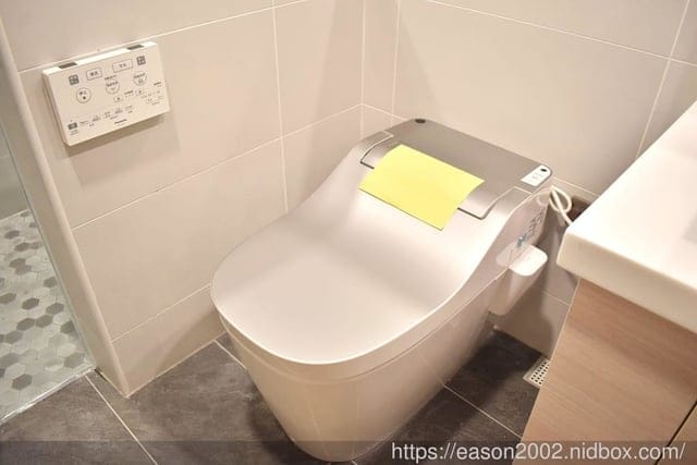 台北新店室內裝修【漆滿億油漆工程】舊屋翻新變豪宅-油漆施工推薦，讓老舊的牆面，粉刷變繽紛系的床頭牆(板橋,三重,大台北等地服務)
