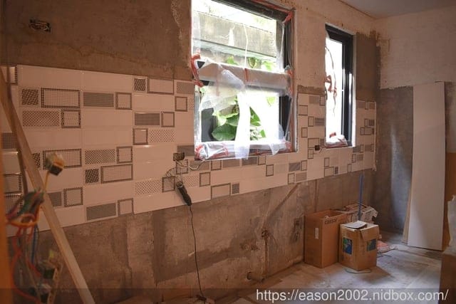 台北新店室內裝修【漆滿億油漆工程】舊屋翻新變豪宅-油漆施工推薦，讓老舊的牆面，粉刷變繽紛系的床頭牆(板橋,三重,大台北等地服務)
