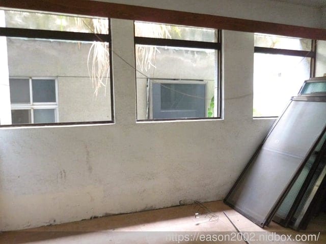 台北新店室內裝修【漆滿億油漆工程】舊屋翻新變豪宅-油漆施工推薦，讓老舊的牆面，粉刷變繽紛系的床頭牆(板橋,三重,大台北等地服務)