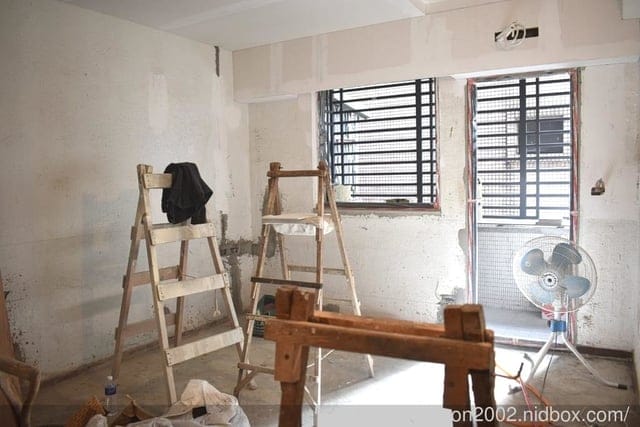 台北新店室內裝修【漆滿億油漆工程】舊屋翻新變豪宅-油漆施工推薦，讓老舊的牆面，粉刷變繽紛系的床頭牆(板橋,三重,大台北等地服務)