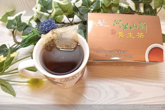本草宣言養生食品。健康養生茶包。在地、天然、健康人生。不含咖啡因、無糖無添加。中國傳統智慧與現代科技結合，調整生理機能、促進新陳代謝、補充營養