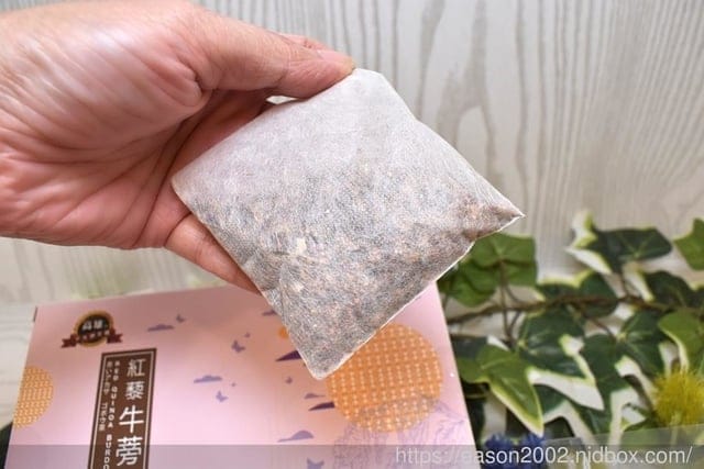 本草宣言養生食品。健康養生茶包。在地、天然、健康人生。不含咖啡因、無糖無添加。中國傳統智慧與現代科技結合，調整生理機能、促進新陳代謝、補充營養