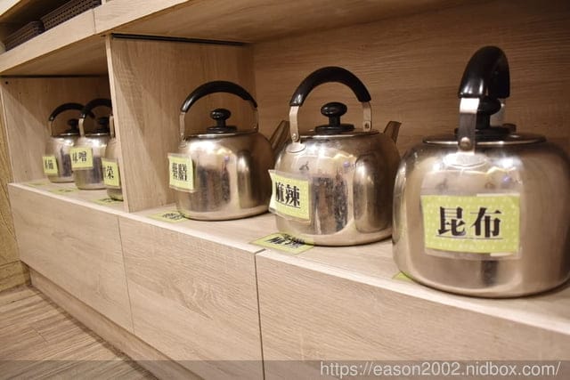 土城火鍋。CP值最高的雙人痛風套餐，在土城青雲路上。#鼎川霖鍋物-青雲店。爆值痛風狠蝦雙人鍋
