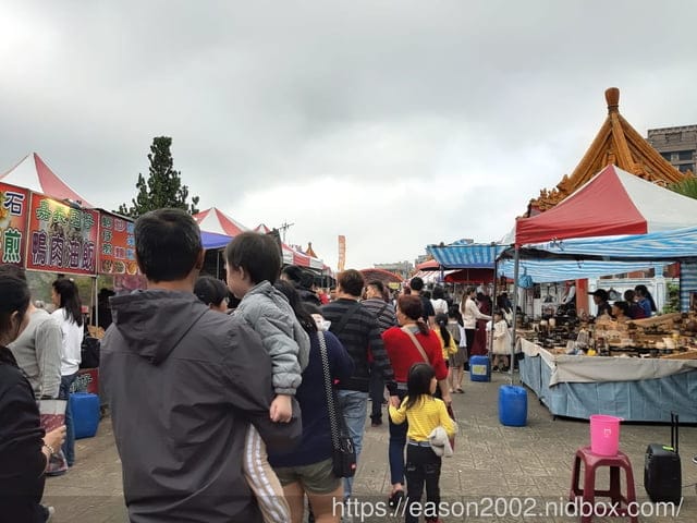 三峽老街一日遊。景點伴手禮推薦。台灣檜木館。又見面了設計師品牌過季名品暢貨中心。彰化社頭工廠直營棉襪特賣會
