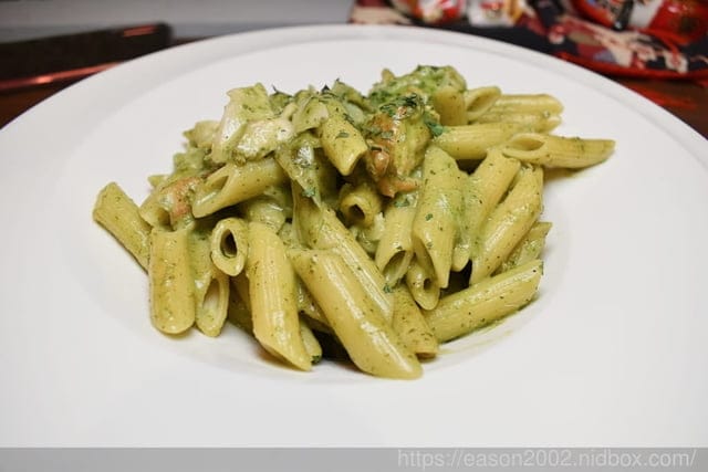西門義大利麵。Win Win Pasta 艋舺店 魔法義大利。平價義大利麵推薦。共餐加價80元，可享免費飲料、濃湯無限量供應，免費麵包一份