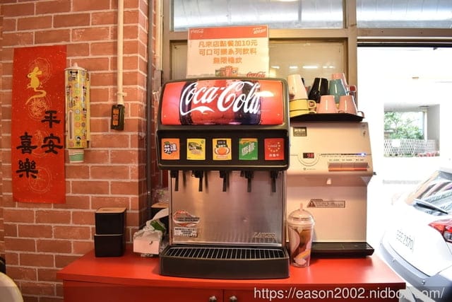 （文末抽獎）新店安坑美食推薦。#68食堂。外送、外帶經濟商業午餐、定食。主廚私房好料，各式熱炒。#隱藏版菜單，需提前2天預定喔！