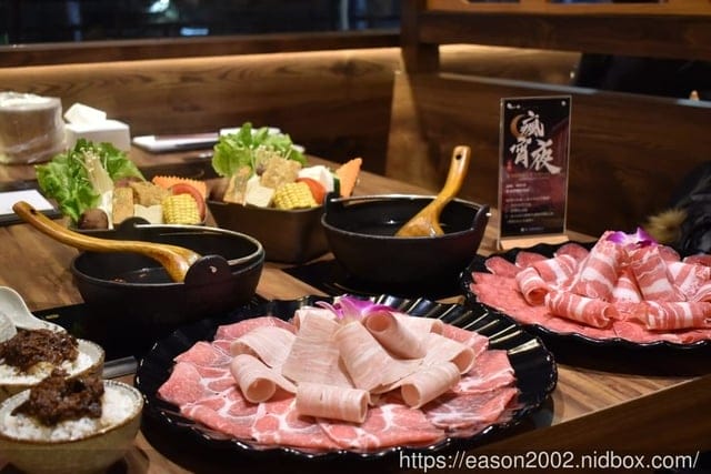 大餐後沒有罪惡感的秘密神器。#保濟堂酵素王。幫助消化，改變細菌叢生態，排便順暢。美食主義者的最愛