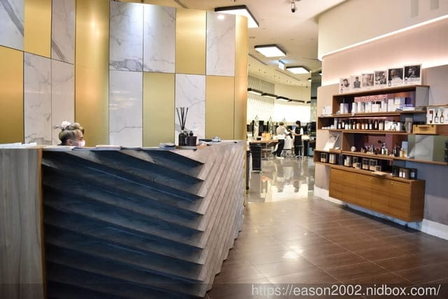 台北信義區貴婦髮廊。EROS Hair styling。藝人、明星剪髮推薦。質感染髮、剪髮、燙髮、護髮推薦。五段式結構護髮，柔順光澤超持久