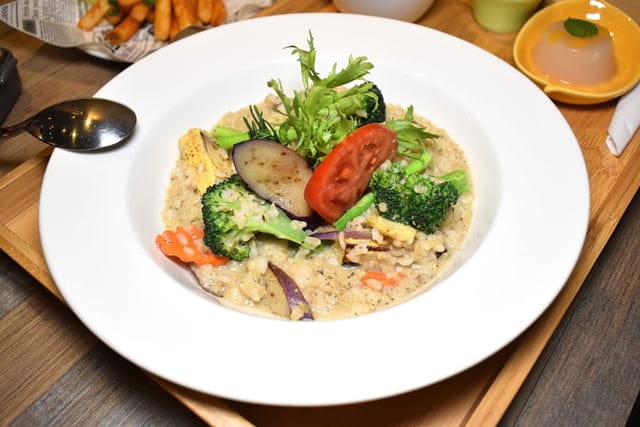 新店捷運七張站(巷弄美食)。Doodle Vegan 嘟斗蔬食。食素者的最愛。養生健康料理推薦 - 第12張圖 新店捷運七張站(巷弄美食)。Doodle Vegan 嘟斗蔬食。食素者的最愛。養生健康料理推薦