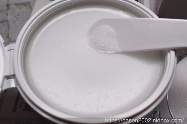 來自日本，網美愛用的卸妝神器。DUO 麗優 五效合一卸妝膏-深層保濕（紅色包裝）。卸妝、洗臉、去角質、精華保養、按摩肌膚，一次到位