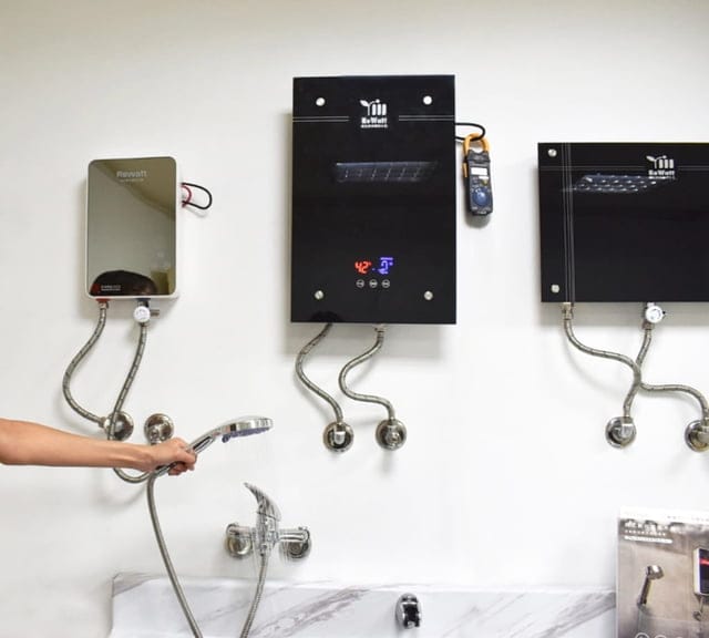 土城麗源光電。綠瓦數位電熱水器。5月份土城桐花季，到麗源光電體驗#綠瓦數位電熱水器，即送消毒用酒精乙支。（防疫措施大家一起來）