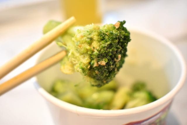 南京復興站美食。豐快炒飯。台北炒飯推薦。粒粒分明，每份炒飯依照完美比例添加食材配料以及米飯，每份炒飯的質量均相同。炒飯外送