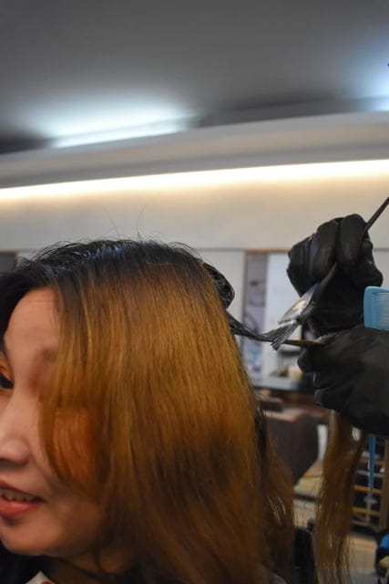 淡水美髮推薦。DM  hair  salon 淡水染護專店。淡水平價染髮只要NT$499，（不分長短），搭配套餐護髮，更超值。超優質的設計師，依照目前髮況，調整你的髮色。給與予秀髮最好的完美呵護