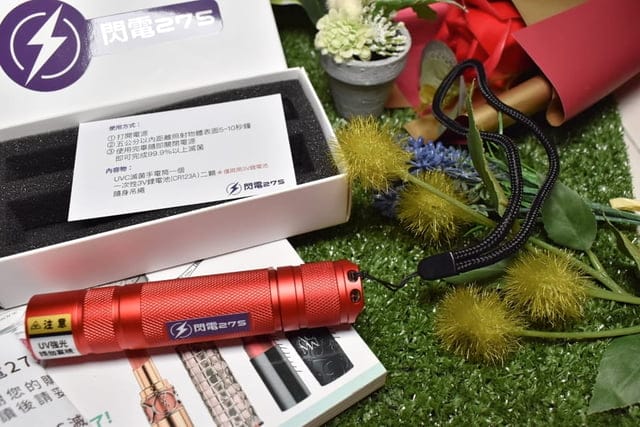 防疫期間，滅菌消菌非常重要，隨身攜帶 #滅菌手電筒，勤洗手，出門戴口罩。也可以消滅口罩上的細菌，增加口罩使用次數