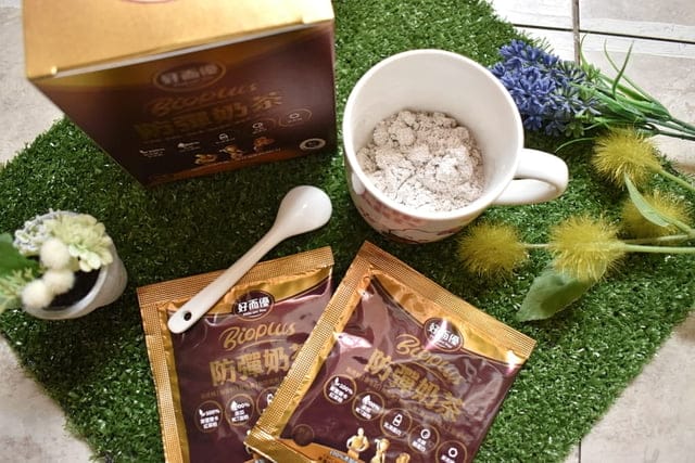 用好而優Bioplus防彈奶茶取代含糖飲品。下午茶也可以很健康。促進新陳代謝、精神旺盛。使用斯里蘭卡紅茶粉，茶香濃郁，搭配蛋糕，下午茶首選