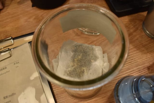 天母不限時咖啡廳。Serious Coffee。手沖咖啡。義式咖啡。茶類飲品。鬆餅蛋糕。天母下午茶推薦