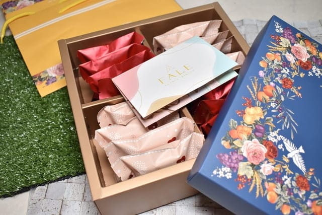 宅配美食開箱。FALE 法樂公爵手工坊。奶油巴克斯 butter box & 安地斯焦糖酥 Andes Caramel Cake。擁有獨特台灣味的法式甜點。新竹伴手禮推薦