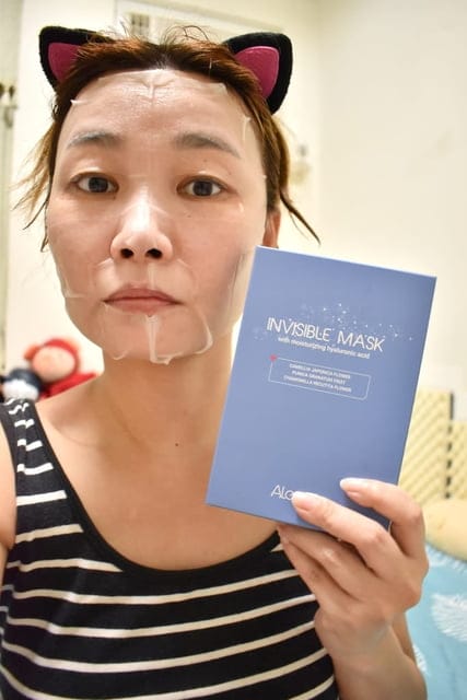 MIT好用面膜推薦。#Alesoi 超水嫩積雪草晶透保濕面膜。讓你散發女神般光彩的保濕面膜推薦。添加來自於日本的山茶花植萃精華，持久保濕鎖水，夜晚吹冷氣睡覺，隔天起床，肌膚依然水嫩彈性