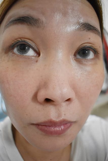 【韓國Touch in SOL】沒問題控油毛孔隱形霜。遮蓋毛孔，提亮膚色。能讓肌膚開啟美肌模式的熱賣毛孔隱形霜