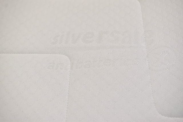 義大利buoninfante寶麗萬德開箱/試躺心得分享。全世界第一個製造真空捲製包裝獨立筒彈簧床墊品牌。7段式支撐，柔軟舒適，怎麼躺都能支撐身體壓力。讓你回到家像飯店一樣，舒適好眠