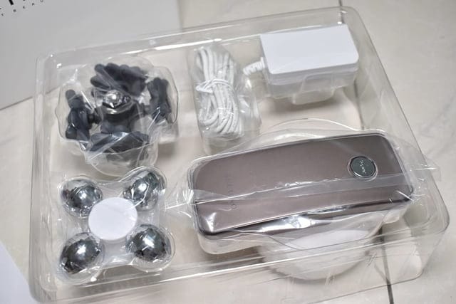 iNO x ACETINO美體按摩機。居家推脂體雕微SPA，好幫手。免出門、免SPA中心課程費用。在家就能享受體雕按摩的貴婦級SPA