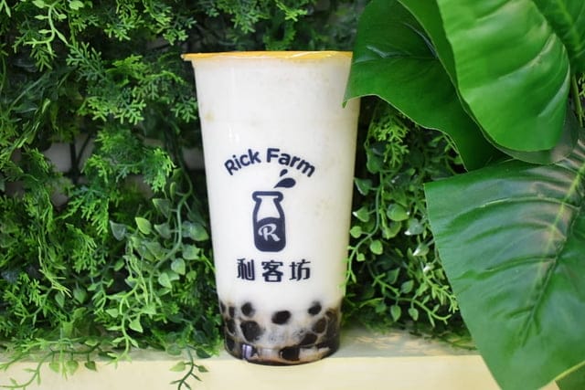 新竹療癒元氣飲品。利客坊芝士奶蓋專門店（光華店）。從日本紅回台灣的人氣芝士奶蓋，濃鹹香。喵星人芝士奶蓋專門店，快來跟喵星人拍照打卡吧！