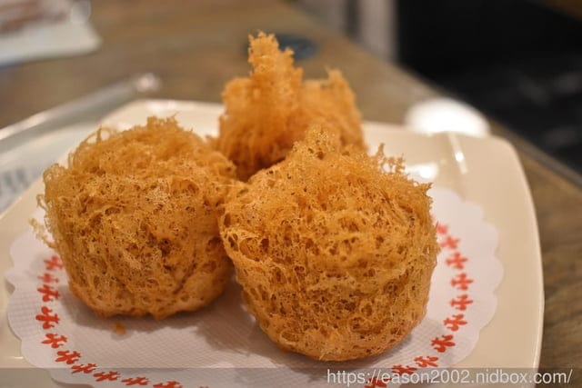 台北港式茶餐廳推薦。#港飲港食茶餐廳。必吃港式茶點（#蜂巢荔蓉芋蓉角 #楊枝甘露）。特色港式茶餐廳推薦