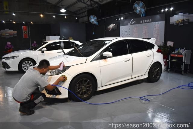 桃園汽車美容推薦 新開幕#Lee車體美研所（旗艦店）。洗車內裝/前擋玻璃除油/亮光蠟/引擎蓋小美容