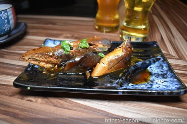 基隆居酒屋推薦。#手塩居食屋。創意日式串燒/日式料理。自釀精釀啤酒，特殊風味，喜愛來一杯的朋友，絕不能錯過。嚴選基隆漁港新鮮魚貨，保留食材原味，特殊創意料理手法