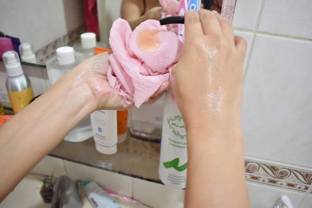 夏日高溫易汗異味好尷尬？居家微SPA森林浴給你一整天的潔淨保濕｜沐浴露推薦－MIMIQ森呼吸精油沐浴露