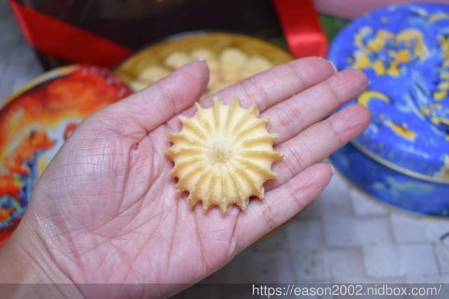 2020伴手禮/中秋禮盒推薦。#貝式特烘培坊。BEST Bakery。鳳皇酥/法式海鹽蝴蝶餅/小花曲奇/【費城凹乳酪蛋糕】鐵盒濃乳酪