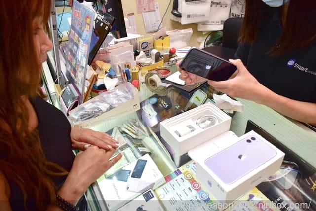 二手機買賣初體驗。#創宇通訊-光華店手機通訊門市。藍光盾3C配件保護貼。二手機、福利機買賣及維修，配件銷售及門號代辦業務