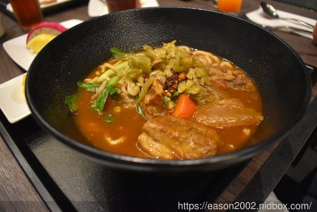 新北住宿推薦。一泊二食安心旅遊補助。#新店白金花園酒店。四星級國際飯店。渡假放鬆/出差公務/團聚旅遊/婚宴會館/喜宴規劃
