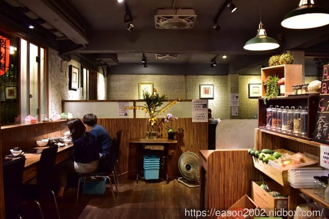 板橋新埔捷運站美食。超值雙人海陸套餐,只要NT$1280,板橋初鍋玉軒屋。NEW鍋物沾醬,新吃法。食材新鮮嚴選,真材實料,物超所值的雙人套餐推薦 - 第7張圖 板橋新埔捷運站美食。超值雙人海陸套餐,只要NT$1280,板橋初鍋玉軒屋。NEW鍋物沾醬,新吃法。食材新鮮嚴選,真材實料,物超所值的雙人套餐推薦